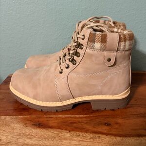 Tan Fleece Lined Boots